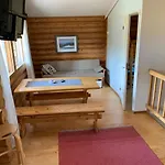 Chalet Moekki Tikkala *